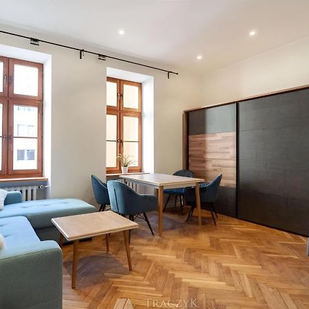 Appartamento Cozy Flat In Rynek Breslavia Esterno foto